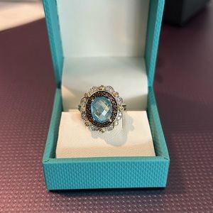 Sky Blue Topaz and Diamond Ring in 14kt Gold.